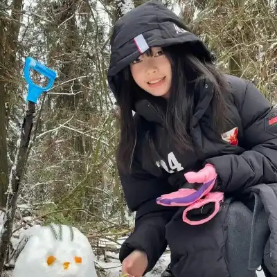 晏青梦